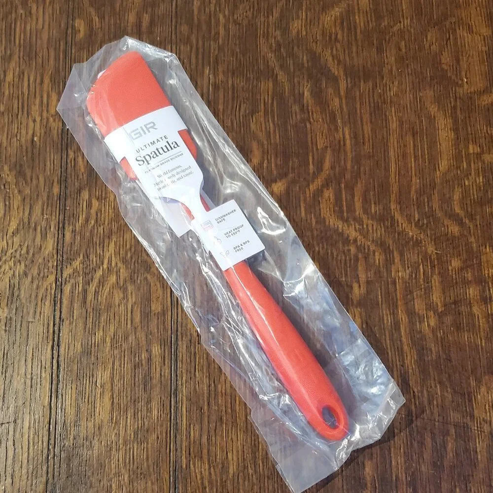 NIP GIR Ultimate Spatula in Red